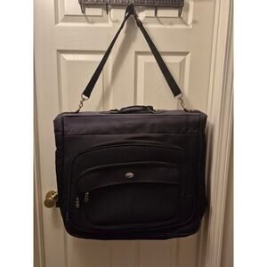 American Tourister Meridian Lite Folding Garment Bag